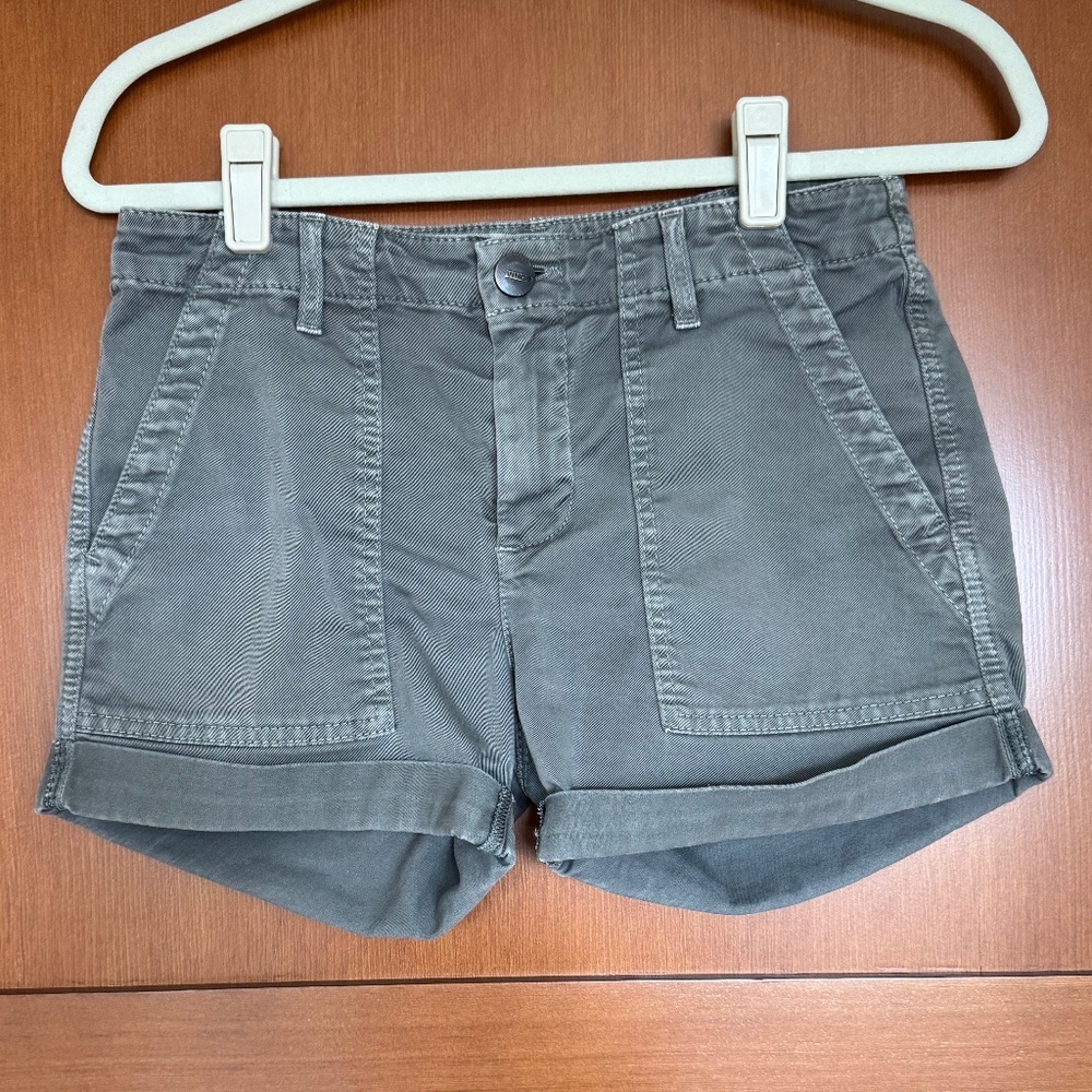 Vince Shorts, Size 24, Color, Moss
